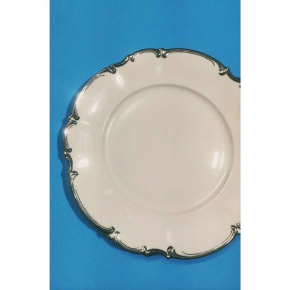 Hutschenreuther China Revere White with Platinum Trim Dinner Plate Sylvia Exc. - Picture 3 of 6